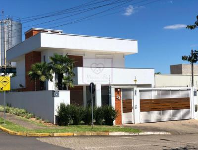 Casa para Venda, em Campo Bom, bairro Solar do Campo, 3 dormitórios, 4 banheiros, 3 suítes, 2 vagas